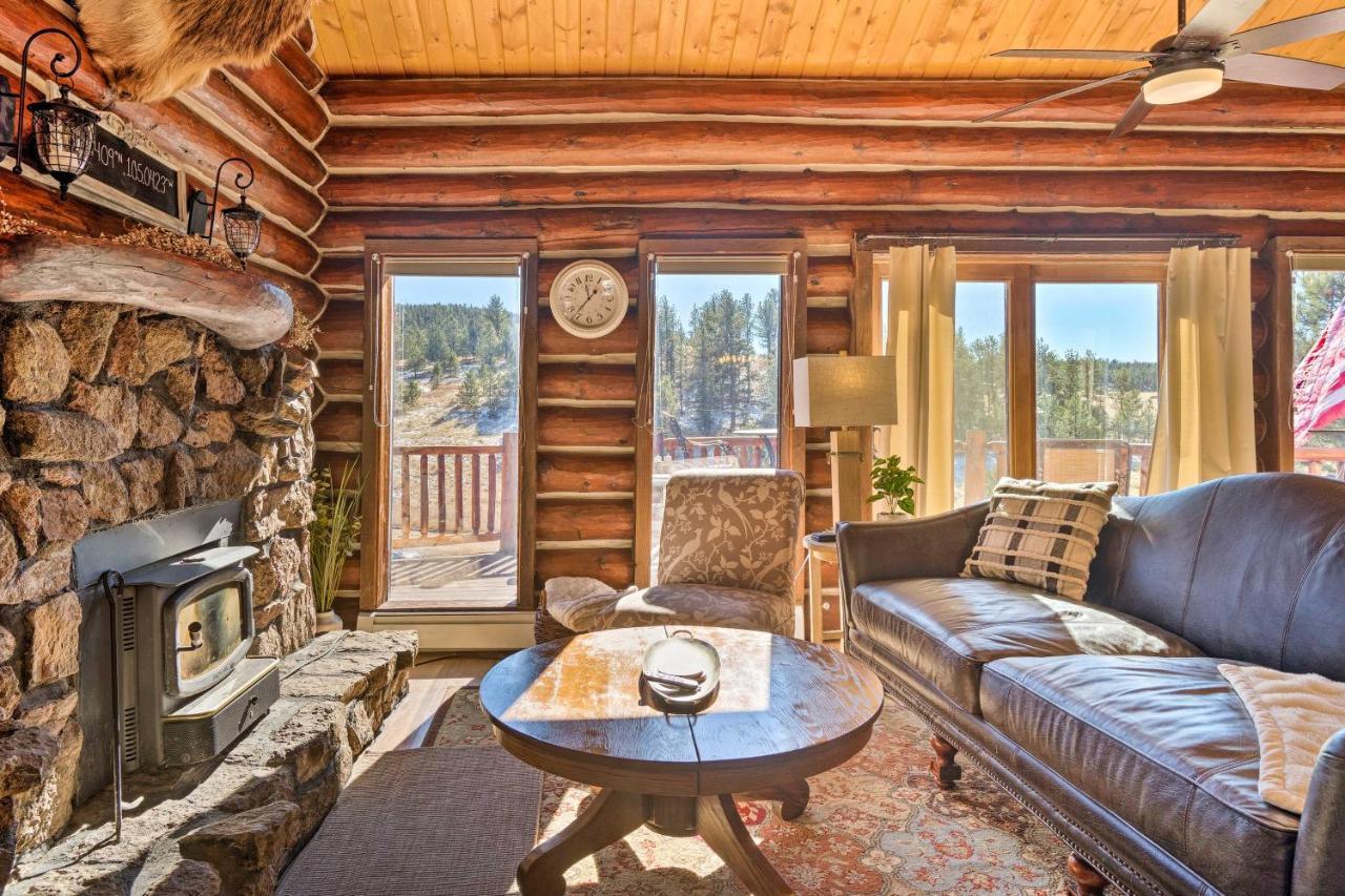 Classic Colorado Log Home With Mountain Views! Florissant 外观 照片