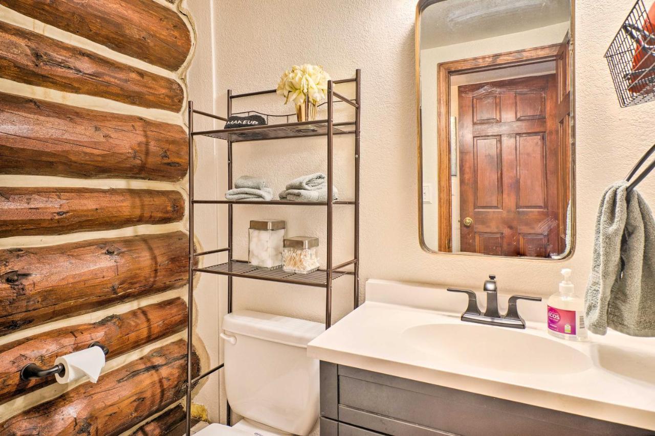Classic Colorado Log Home With Mountain Views! Florissant 外观 照片